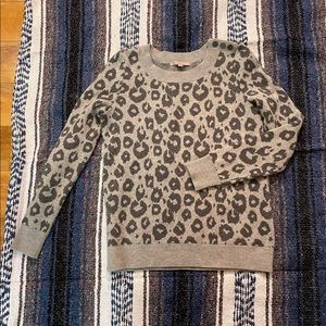 Gap gray leopard print wool sweater small SUPER SOFT real buttons